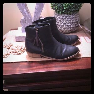 🌺Girls size 4 Tucker & Tate black leather boots